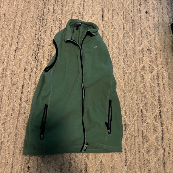 Vineyard Vines Soft Green Outerwear - Picture 1 of 5